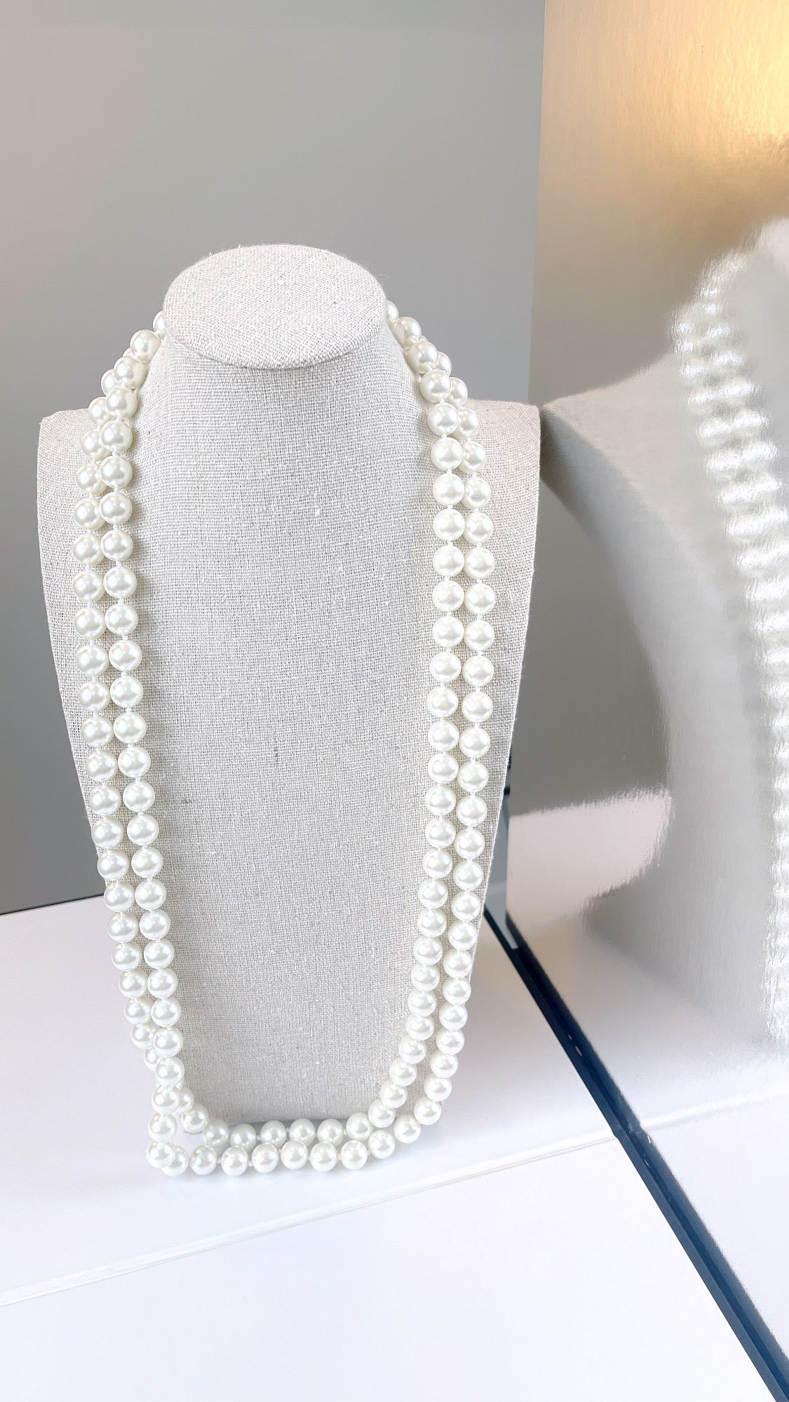 Shell Pearl Long Necklace