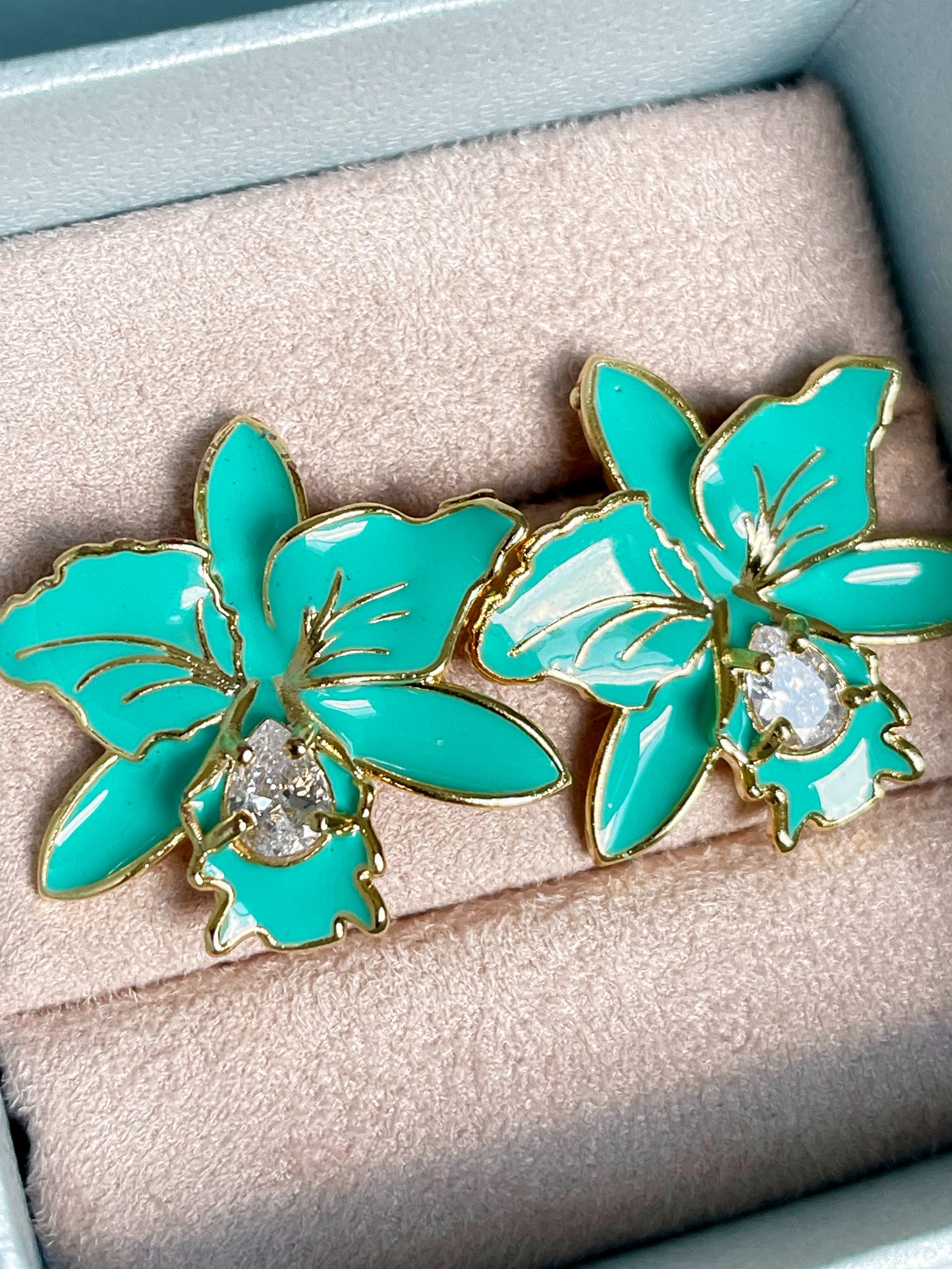 Enamel Lily Flower Earring