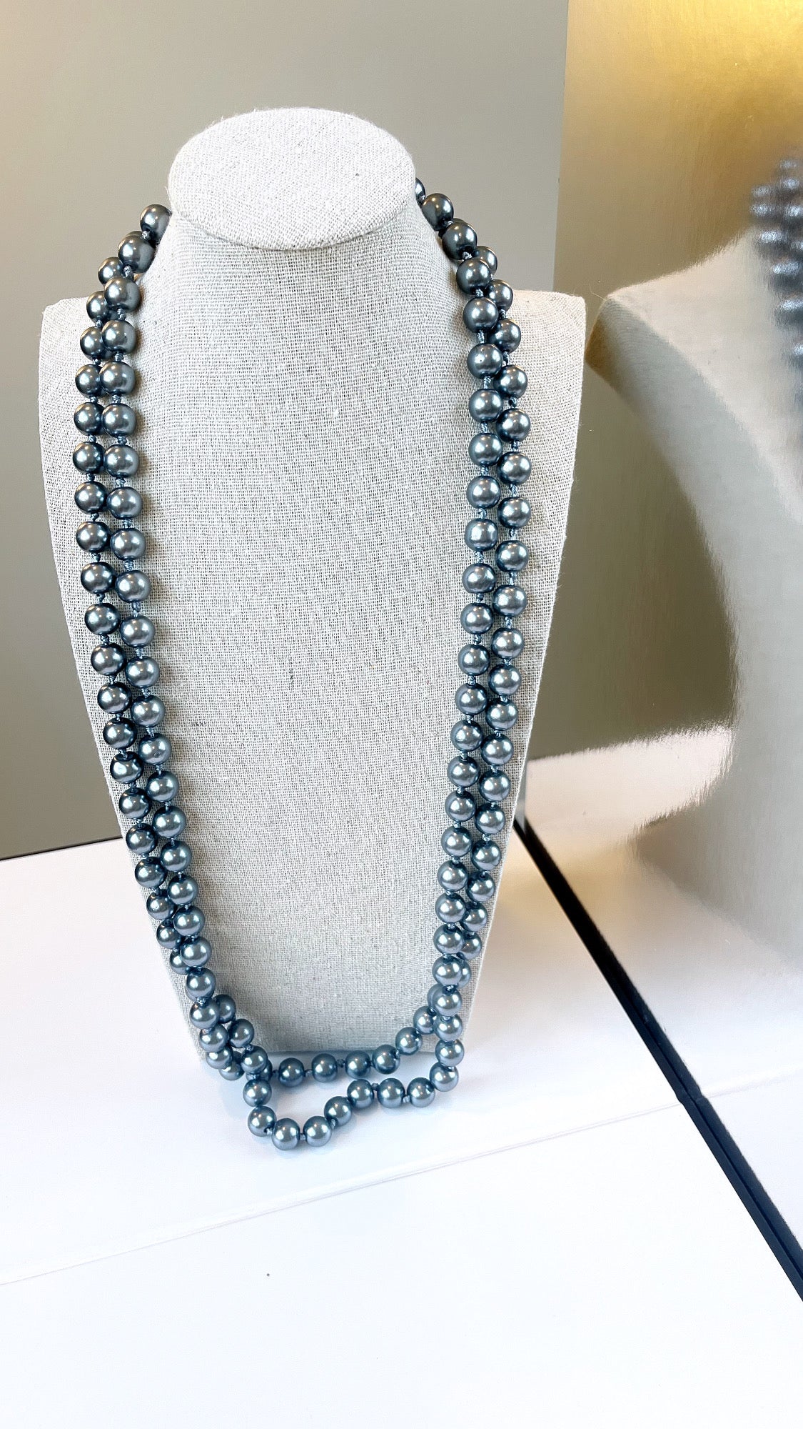 Color Shell Pearl Long Necklace