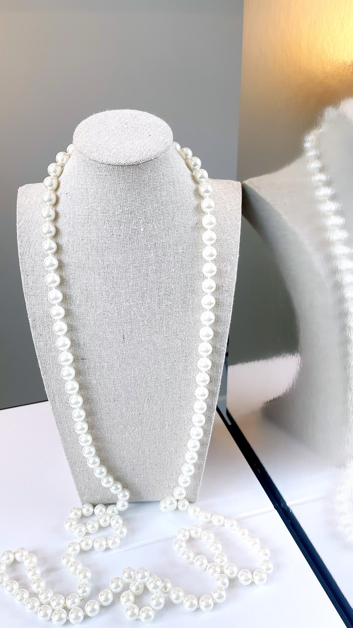 Shell Pearl Long Necklace