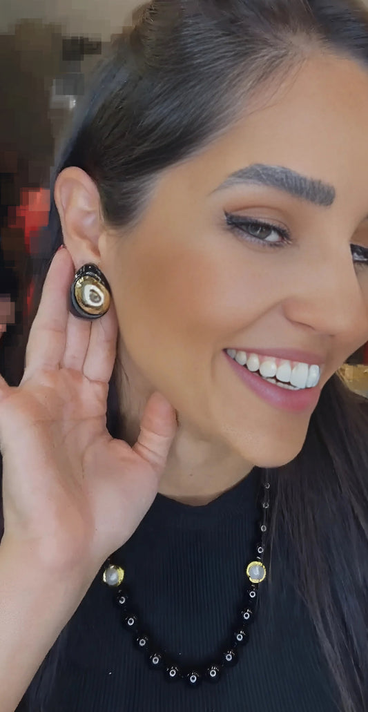 Gold Pearl Black Glass Pearl Necklace