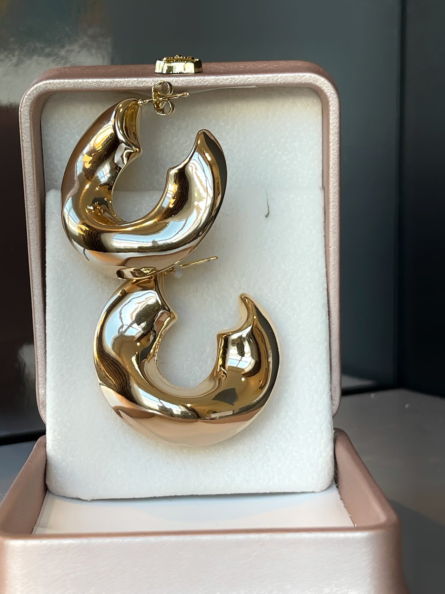 Organic Irregular Tube Hoop Earring