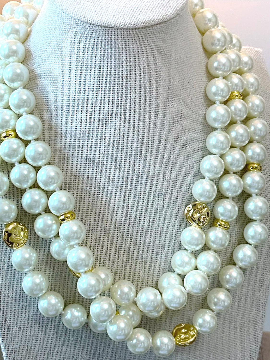 12MM Shell Pearl 3 Layers Necklace