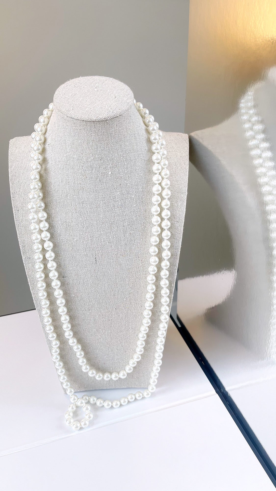 Shell Pearl Long Necklace