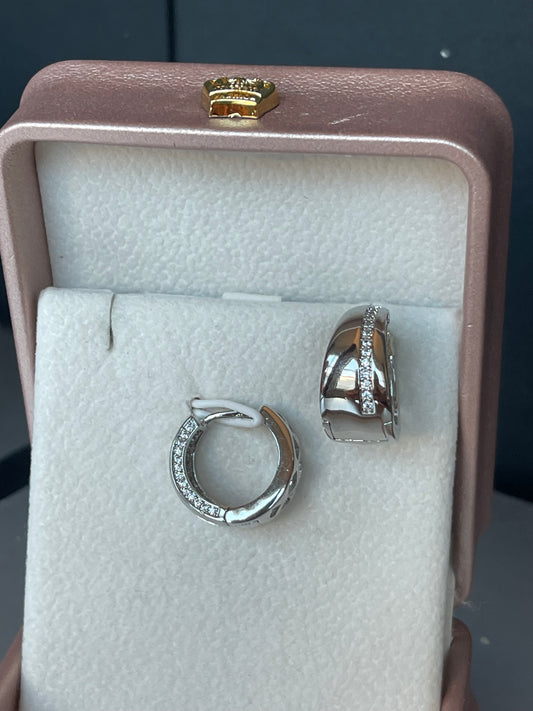 Glossy Detailed Pave Earring Hoop