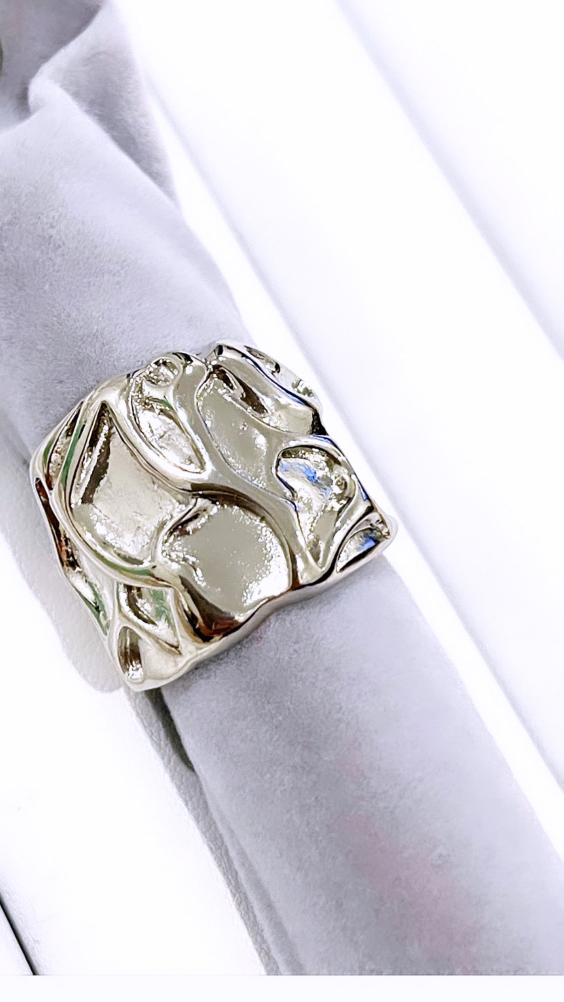 Squared Hammered Open Ring