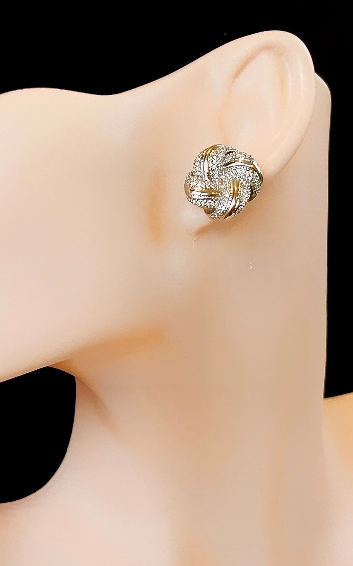 Rhodium Pave Swirl Earring