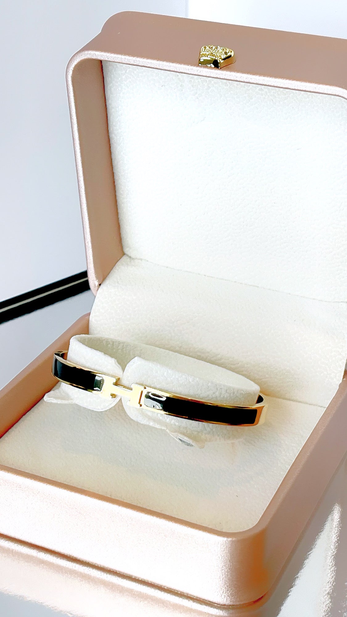 H Designer Enamel Bangle Bracelet