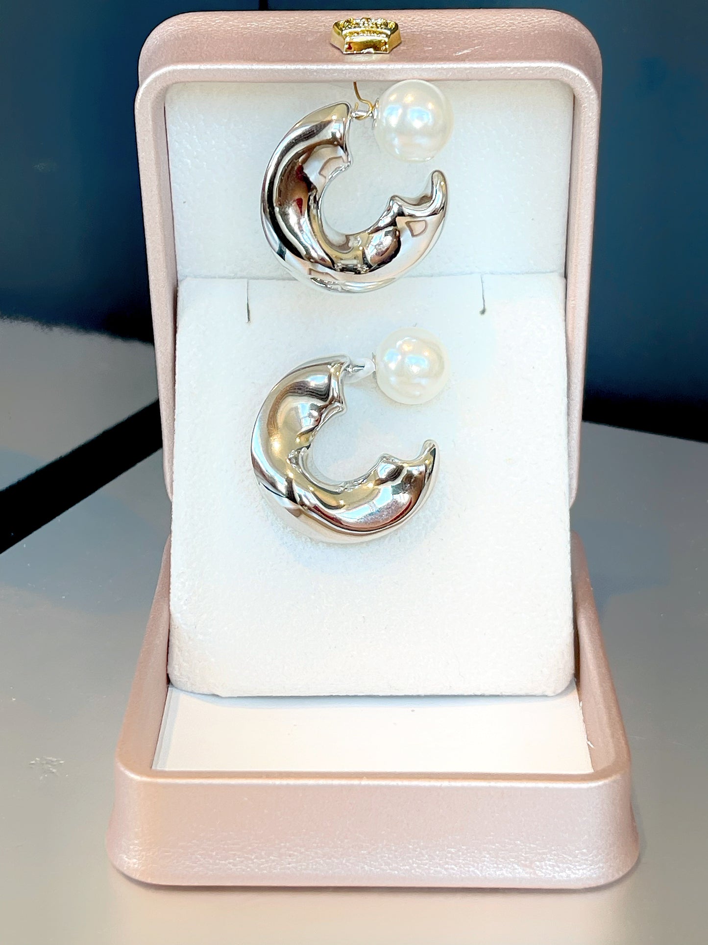 Organic Irregular Tube Hoop Earring