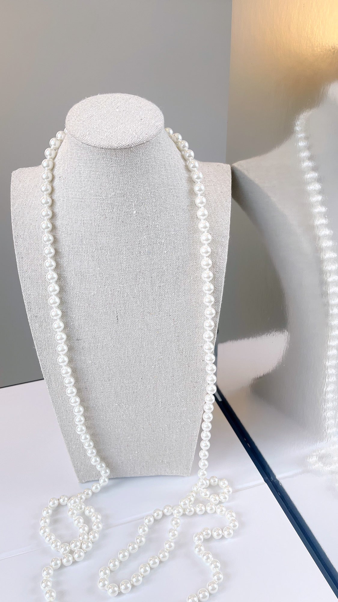 Shell Pearl Long Necklace