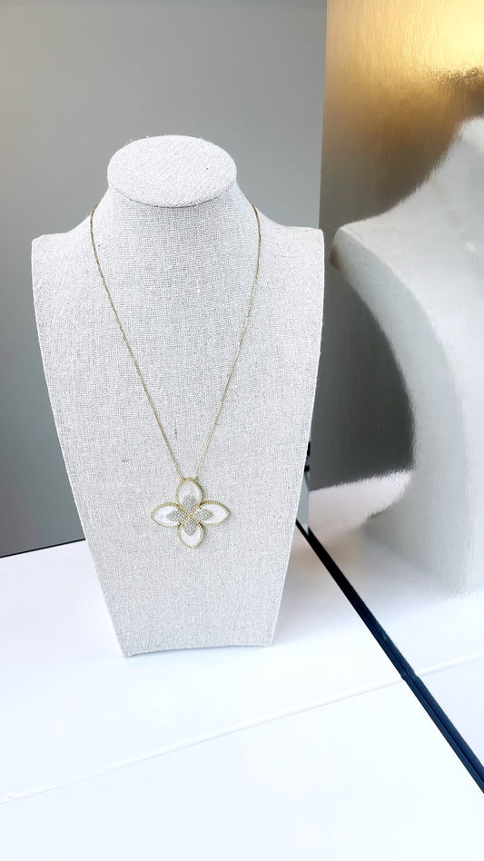 Inspiration RC Maxi Venetian Flower Necklace