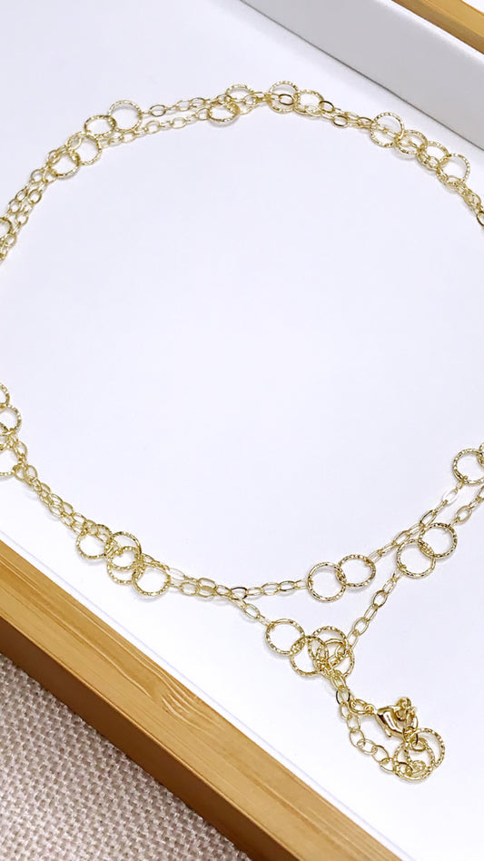 Long Shiny Circles Necklace