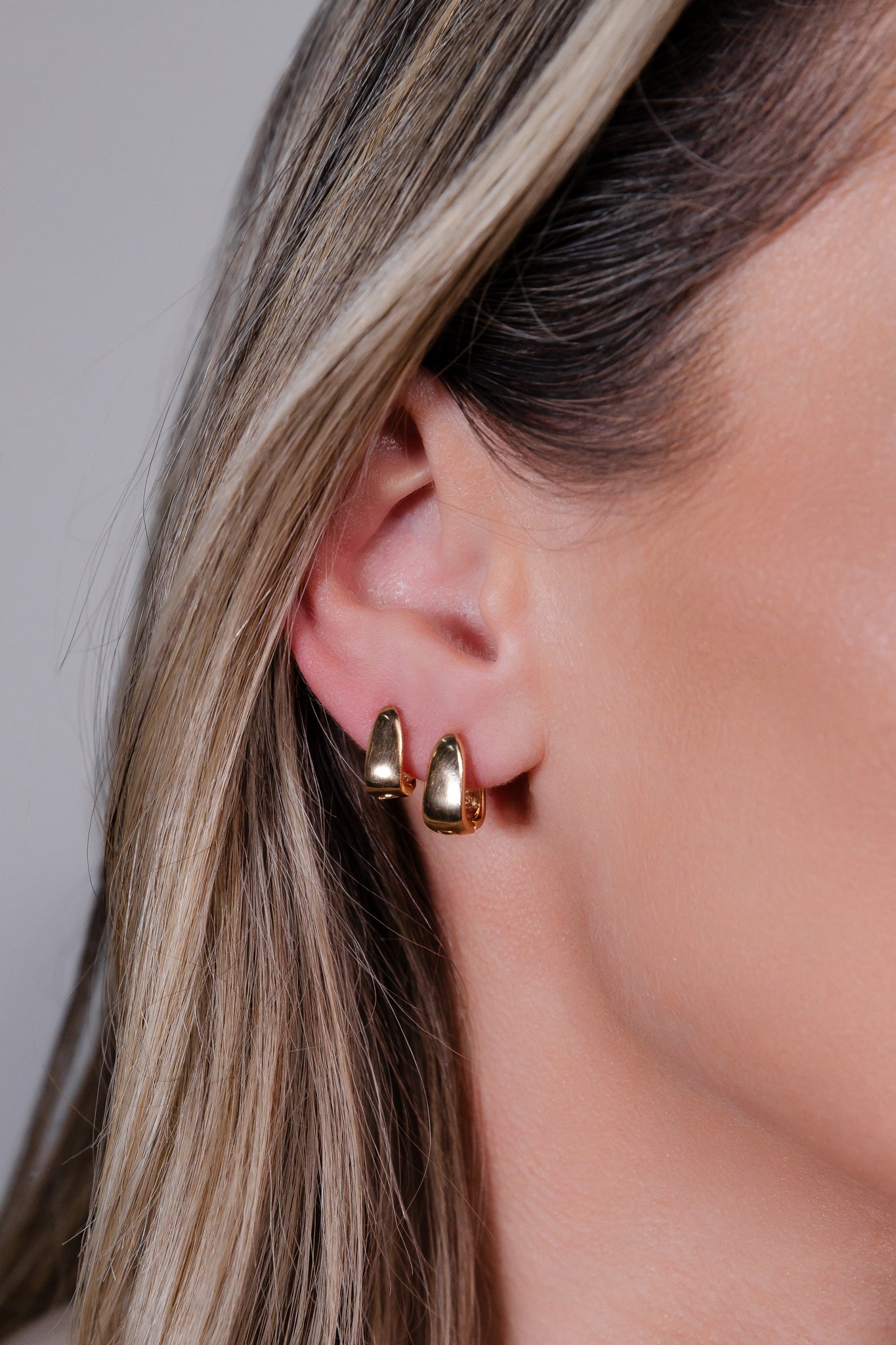 Petit Glossy Wide Hoop