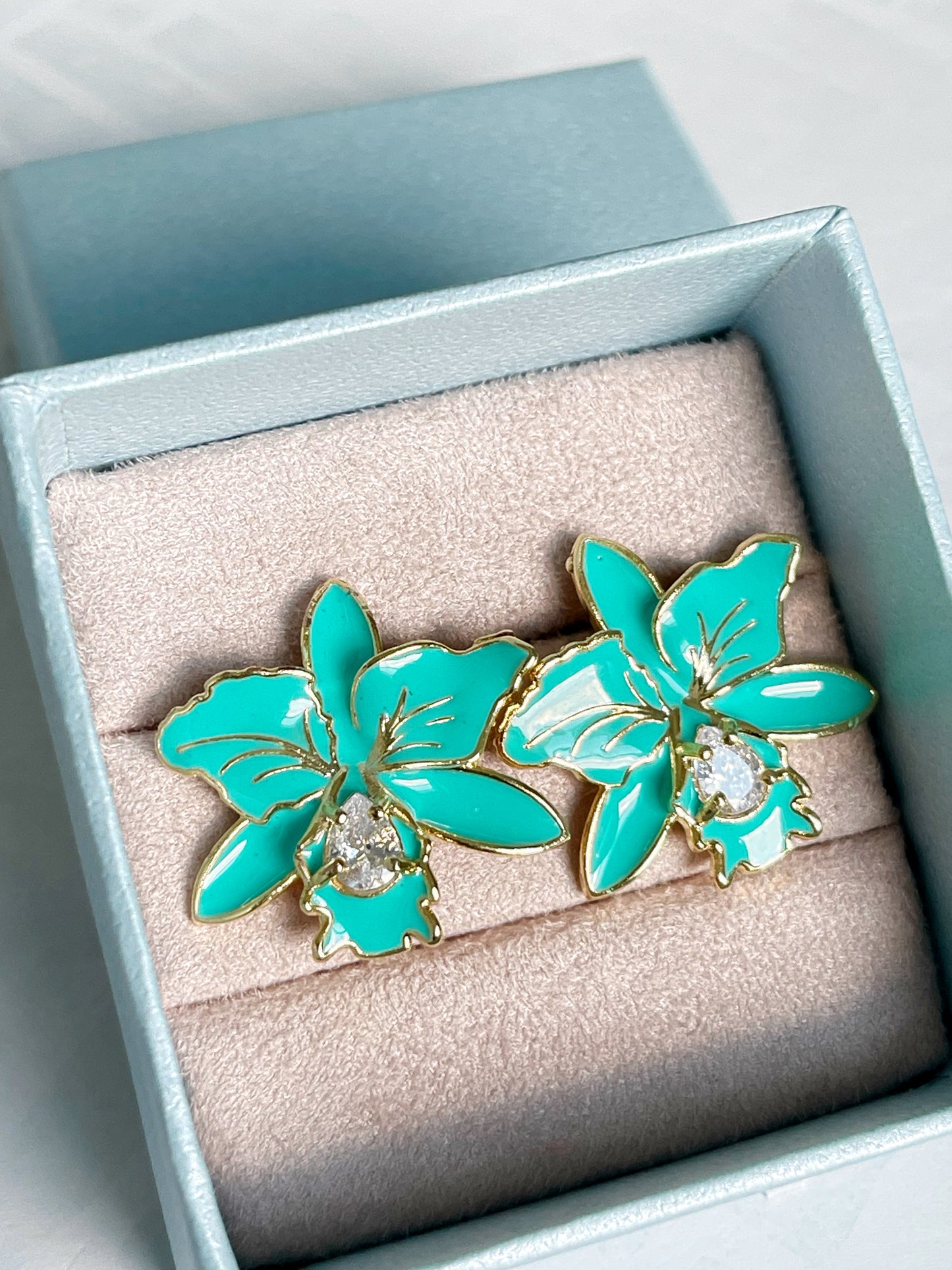 Enamel Lily Flower Earring