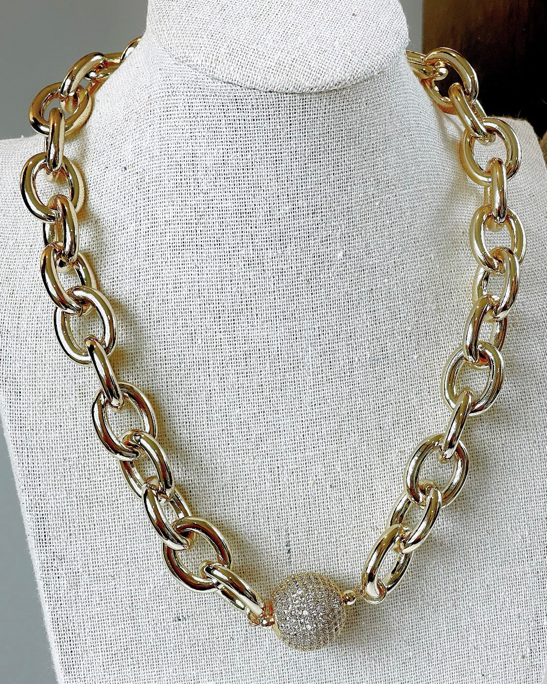 Pave Ball Maxi Links Necklace