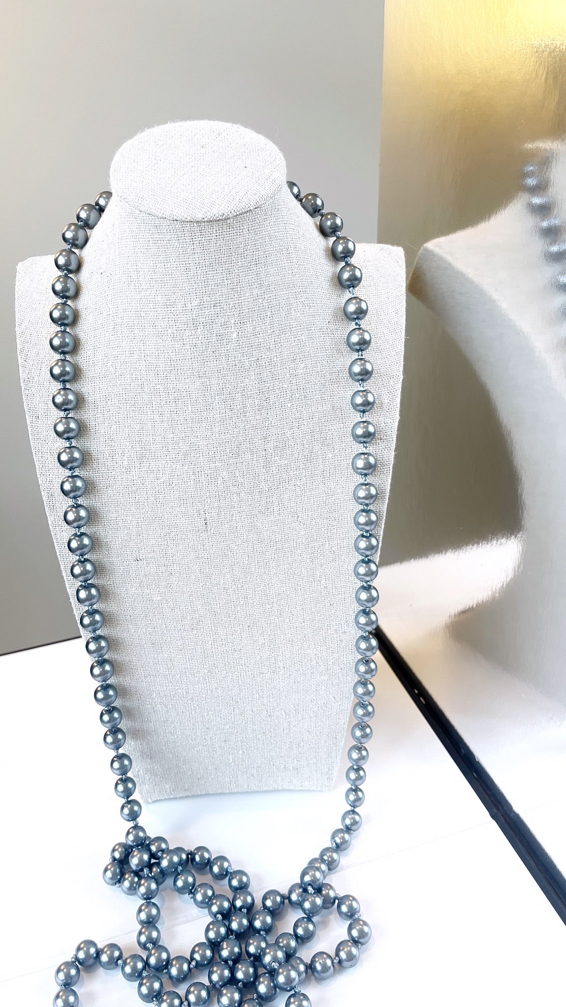 Color Shell Pearl Long Necklace