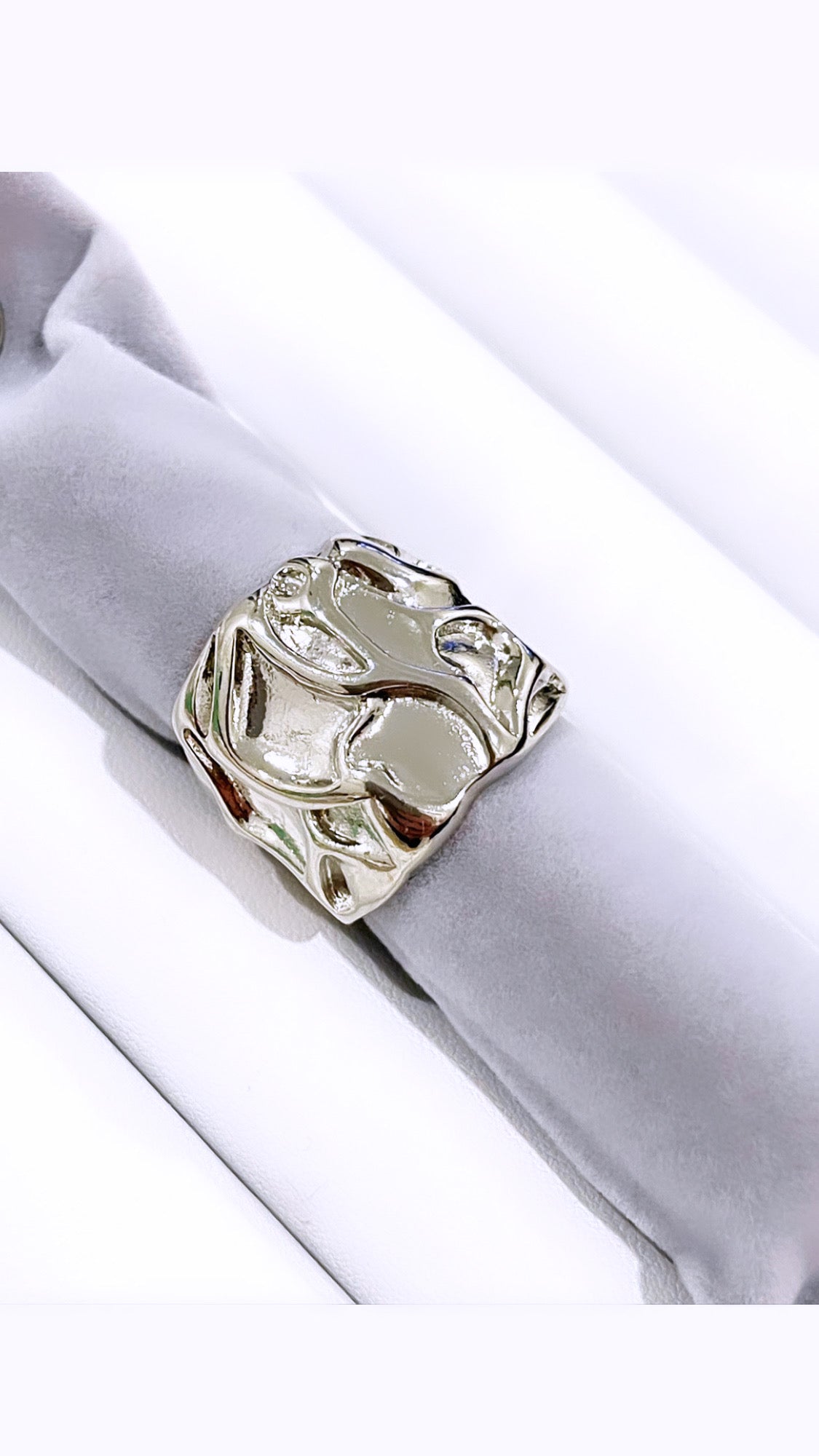 Squared Hammered Open Ring