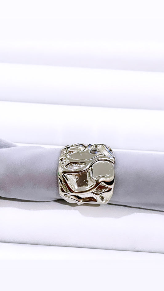 Squared Hammered Open Ring