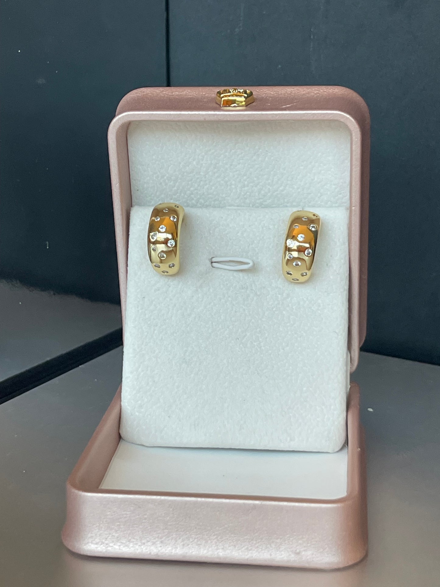Sky Glossy Square Earring Hoop