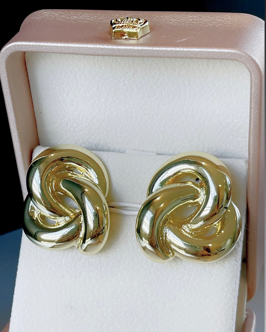 Maxi Triskelion Spiral Earring