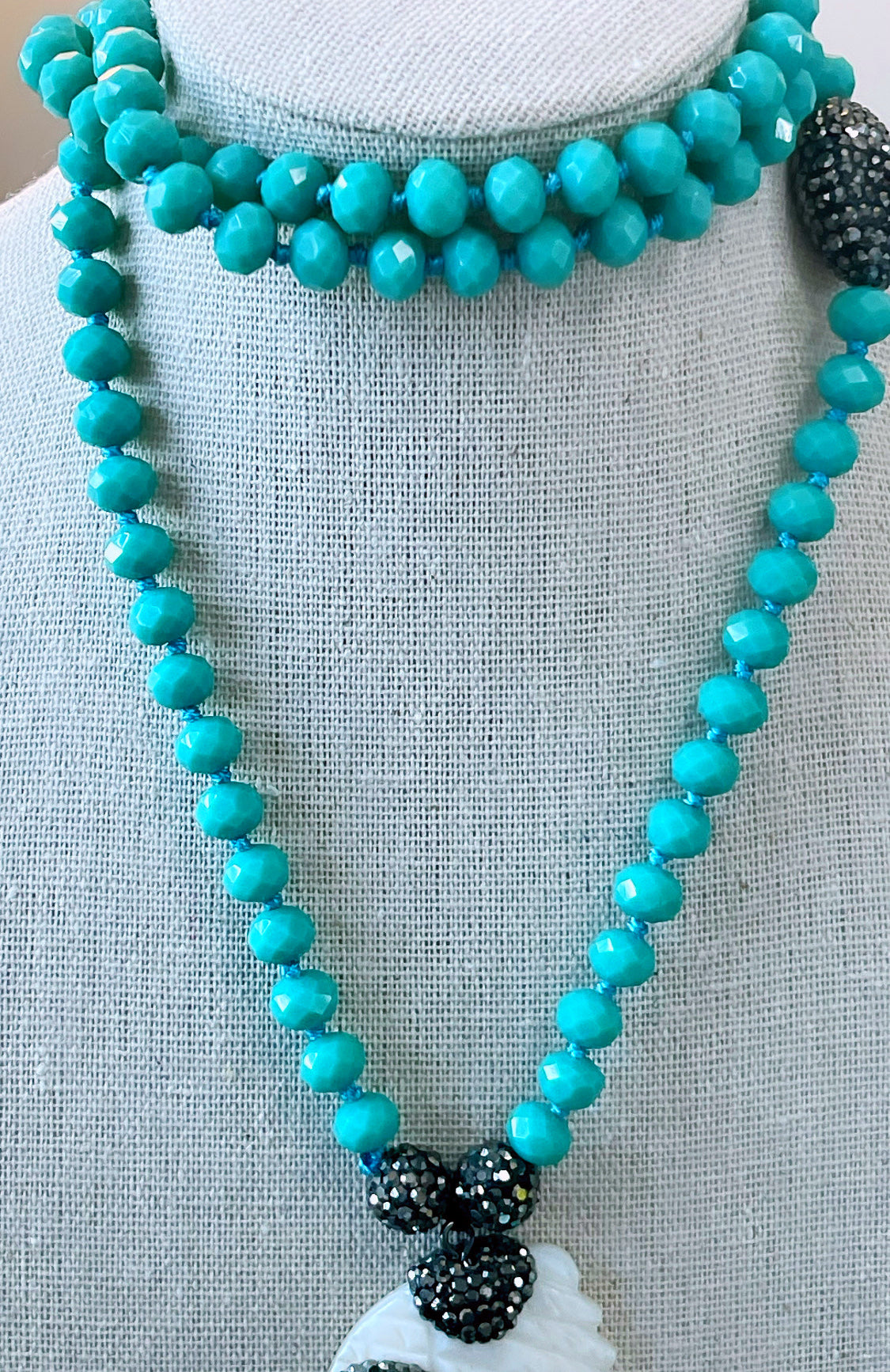Feather Mother of Pearl Turquoise Bead Necklace