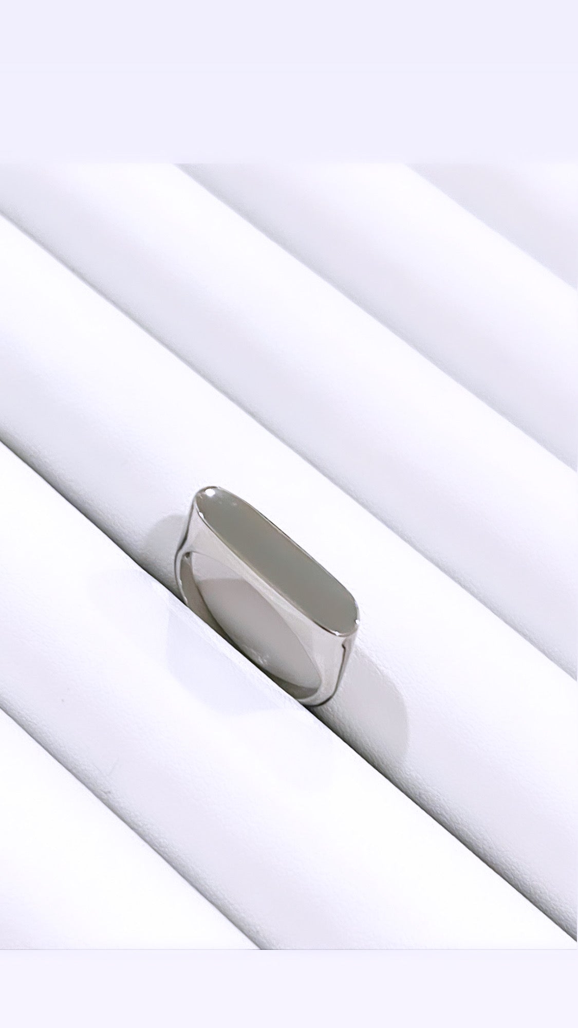 Glossy Squared Rhodium Ring