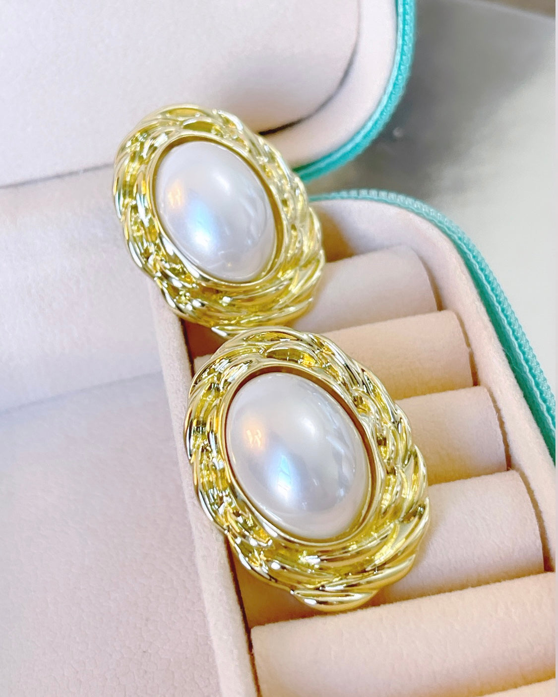 Pearl Framed Button Earring