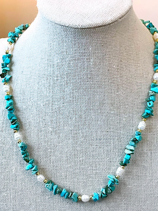 Turquoise Chip Stone Necklace