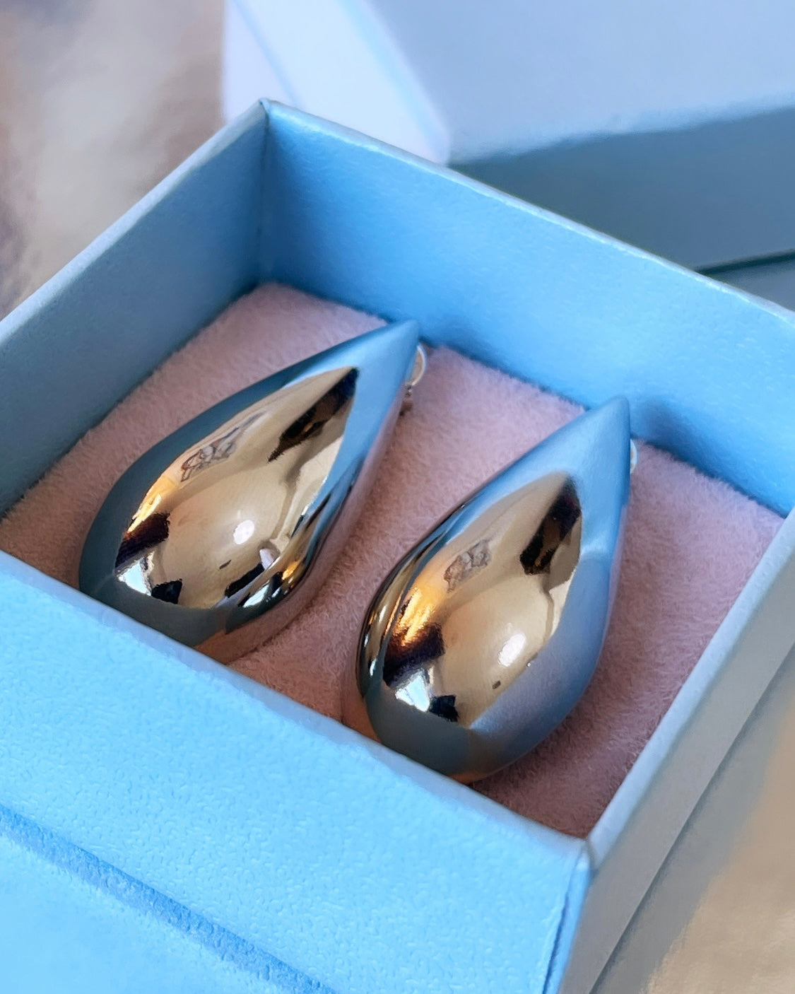 Maxi Slim Droplet Earring