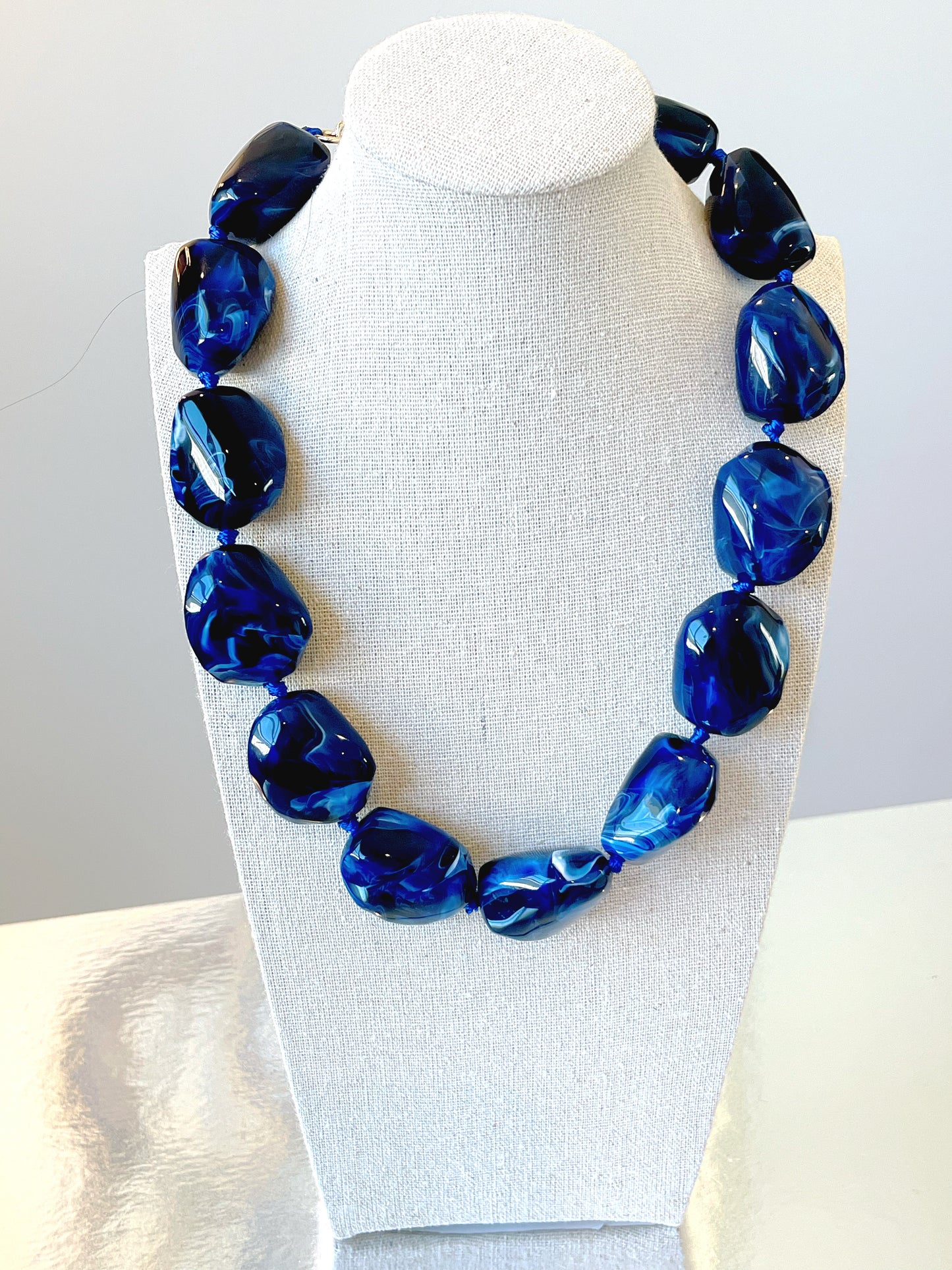 Resin 27MM Navy Blue Sodalite Necklace