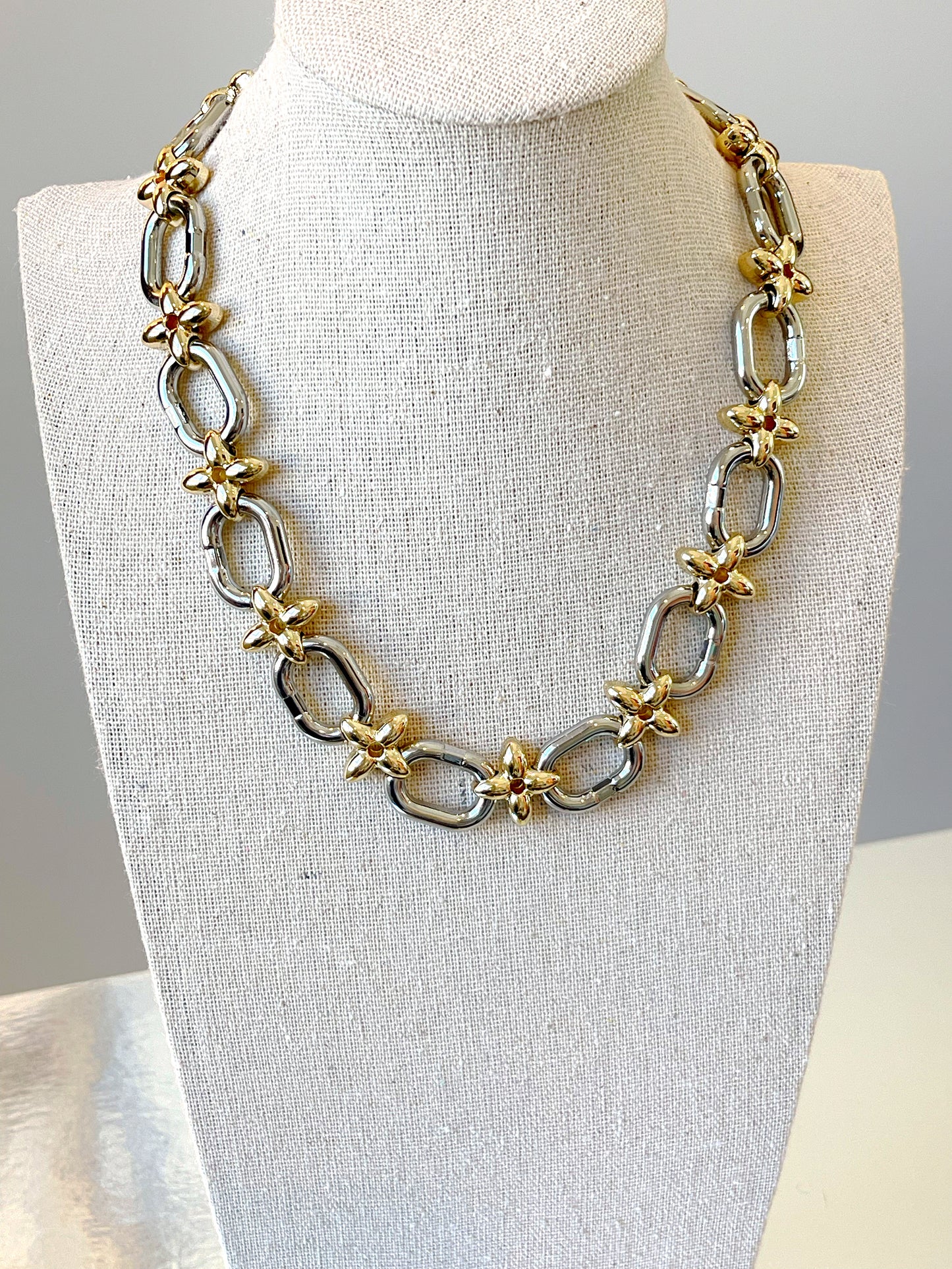 15MM LV Inspiration Link Necklace
