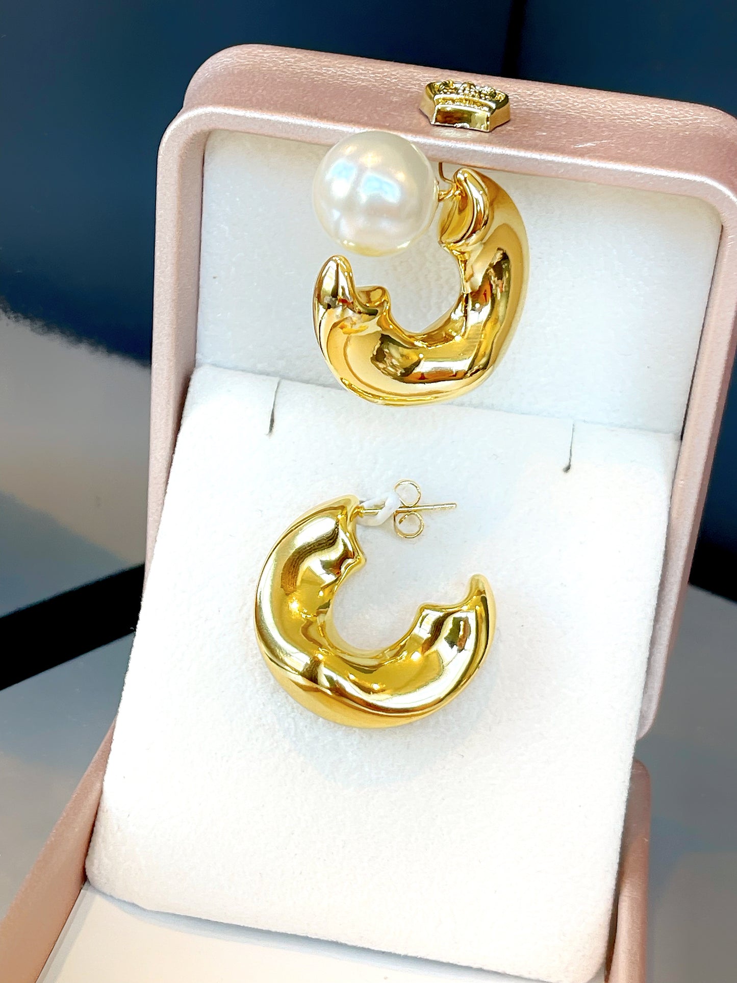 Organic Irregular Tube Hoop Earring