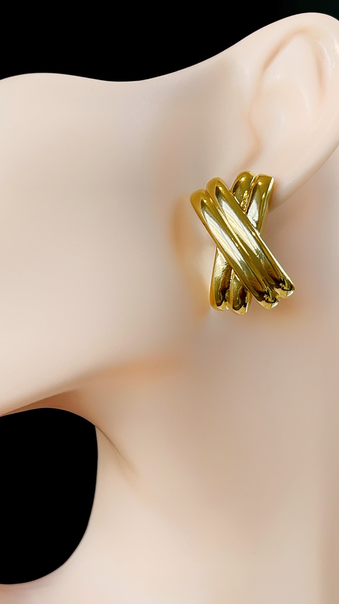 Cable X Earring