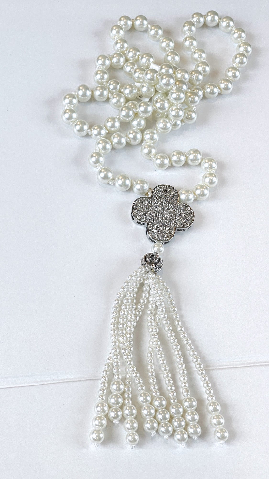 Long 8MM Shell Pearl Tassel VC Designer Flower Necklace