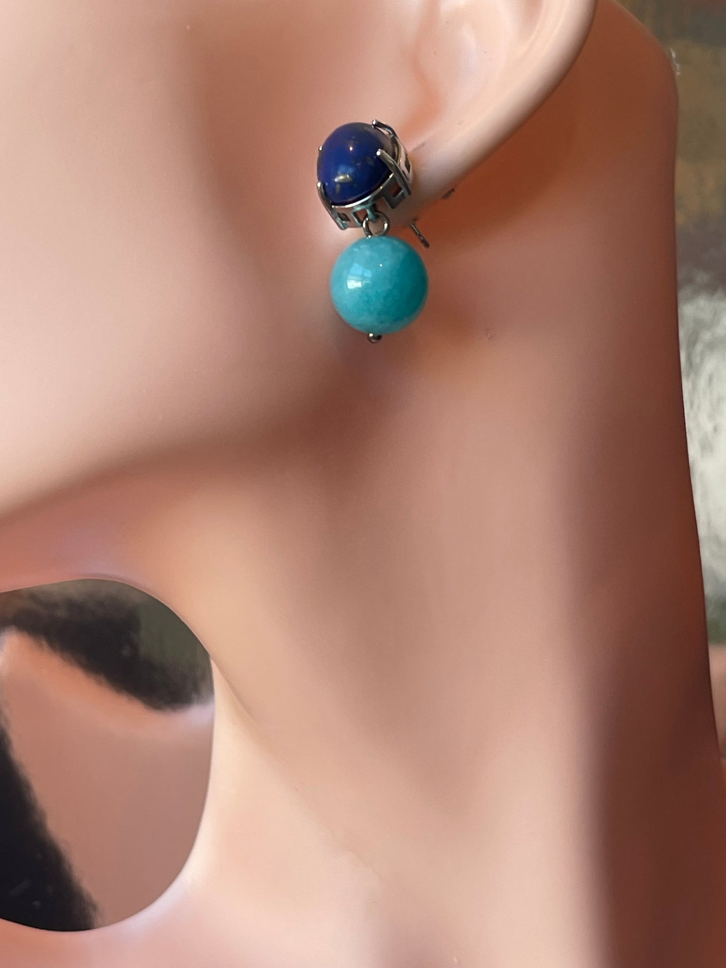 Oval and GemStone Earring
