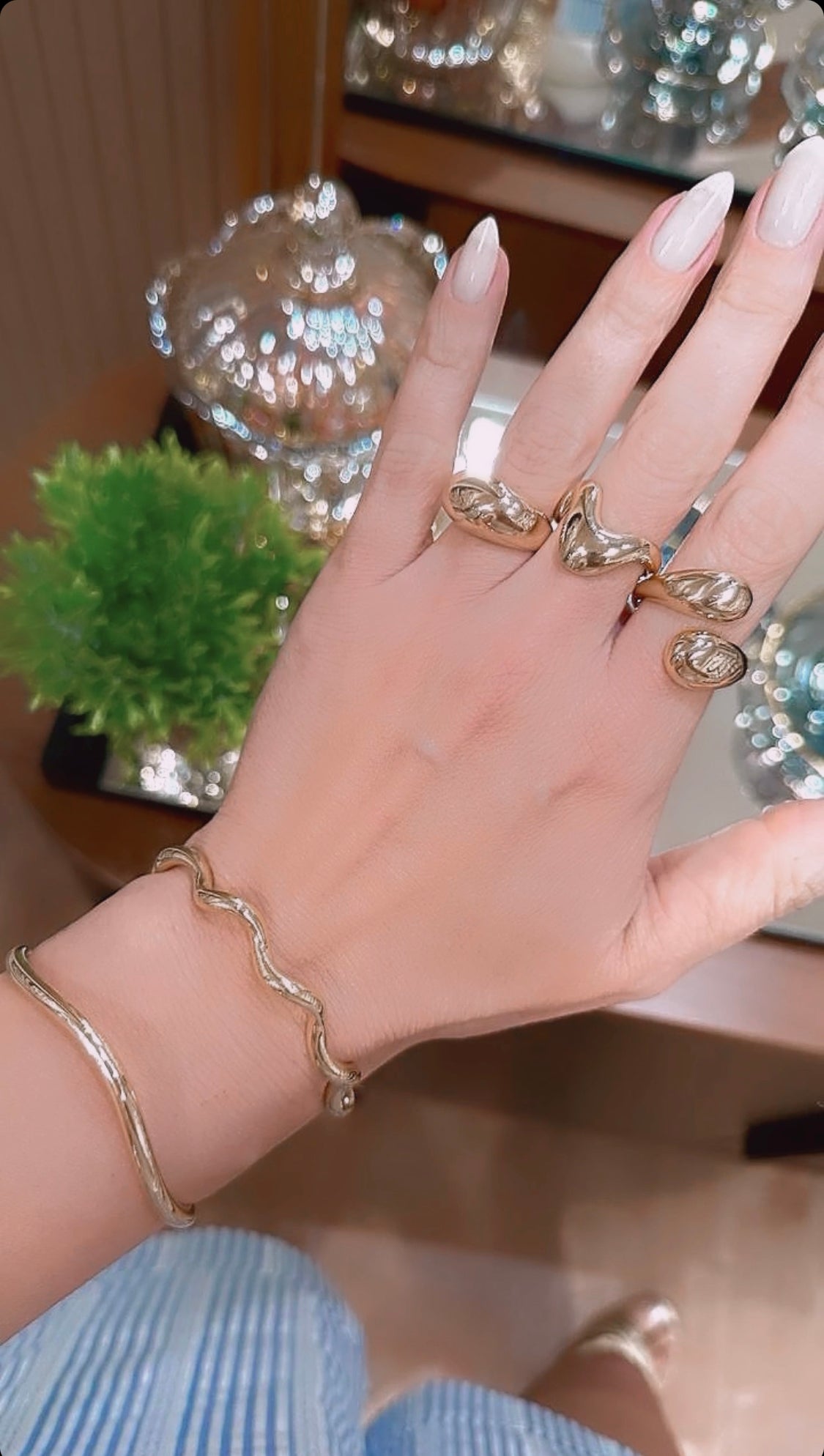 Glossy Organic Open Ring