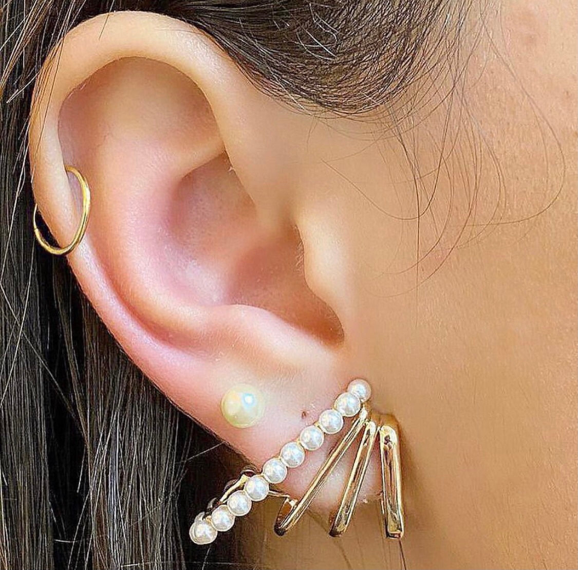 Pearl Earcuff Earring