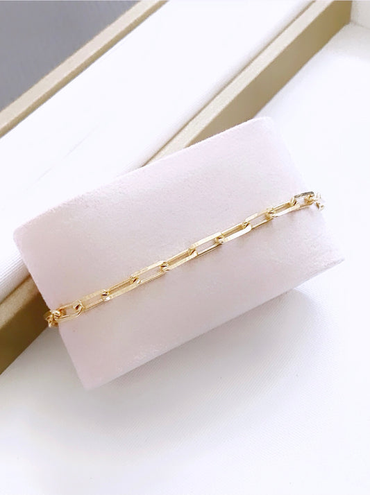 Medium Paper Clip Bracelet