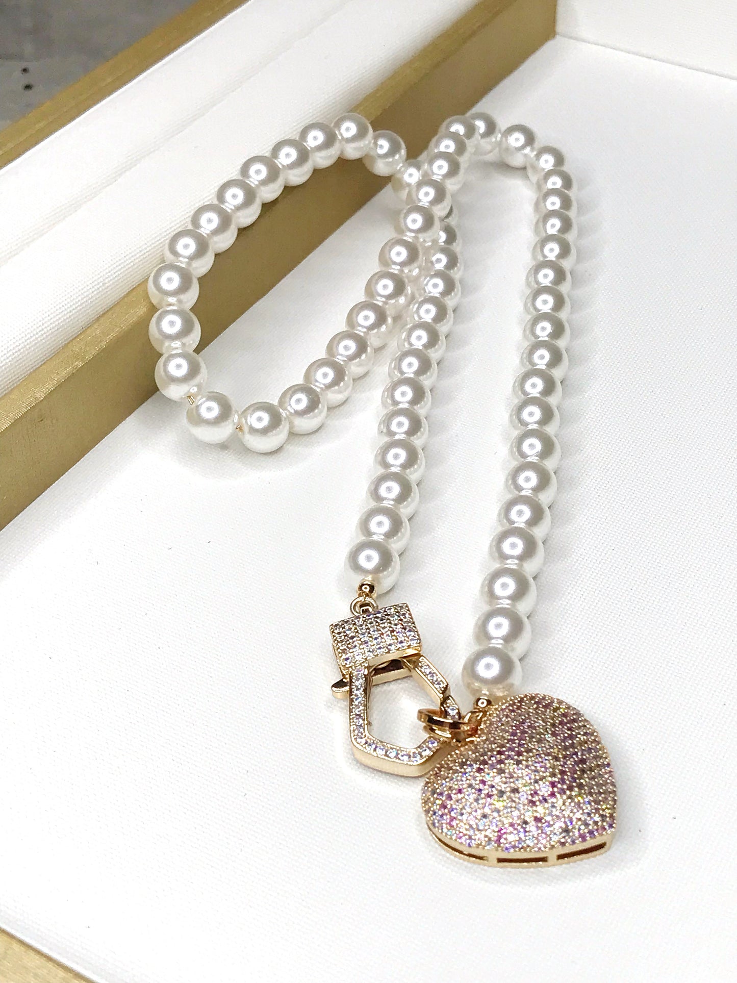 Luxury Pearl Necklace Pave Heart
