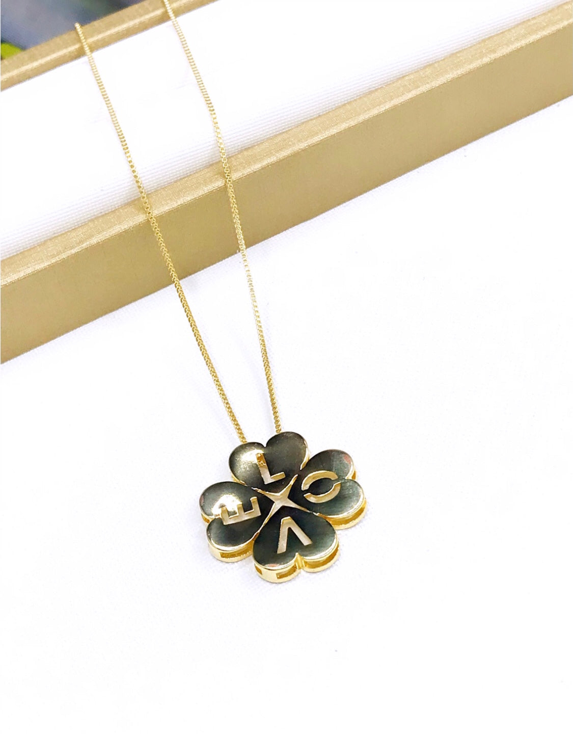 Love Clove Necklace