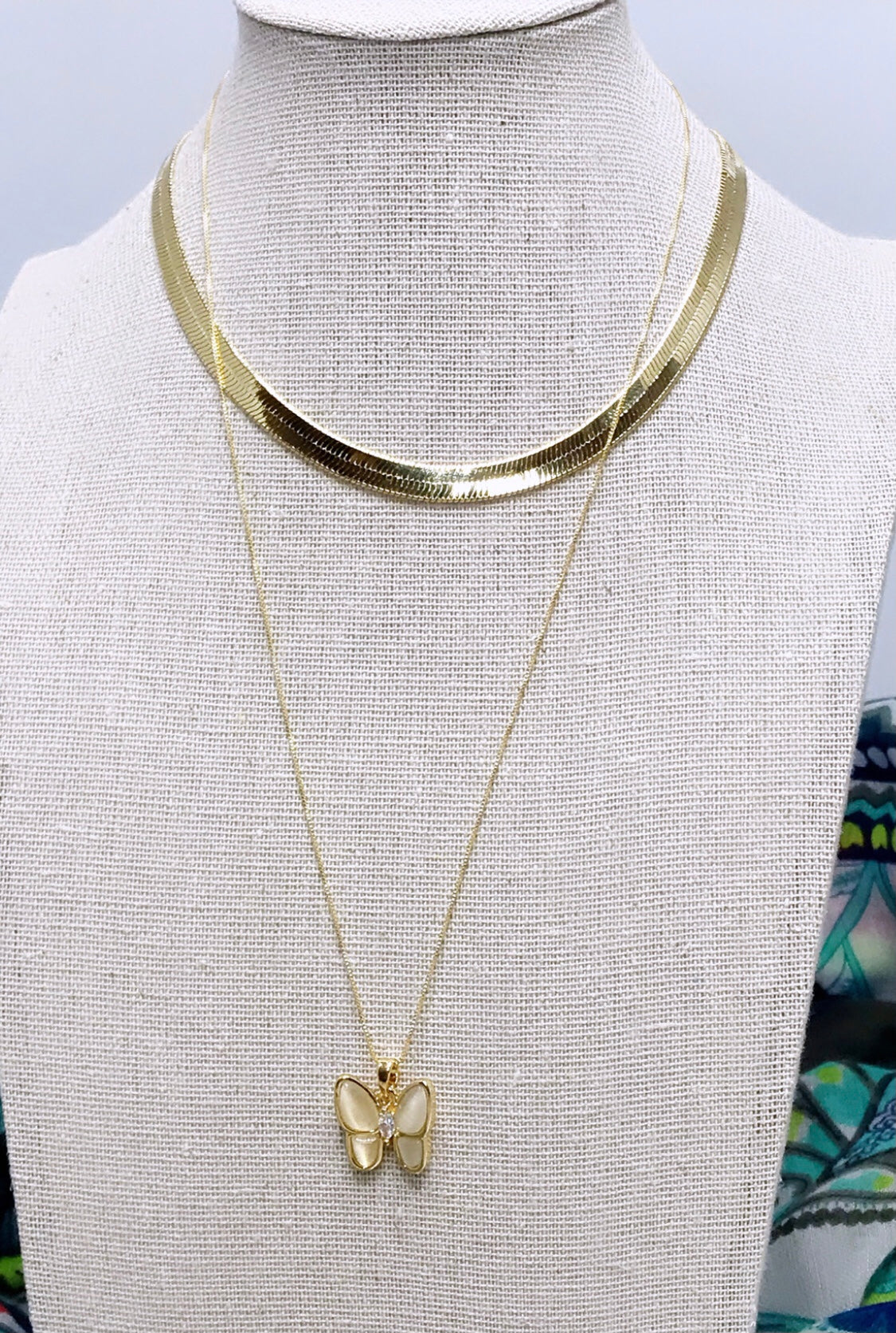 Delicat Butterfly Necklace
