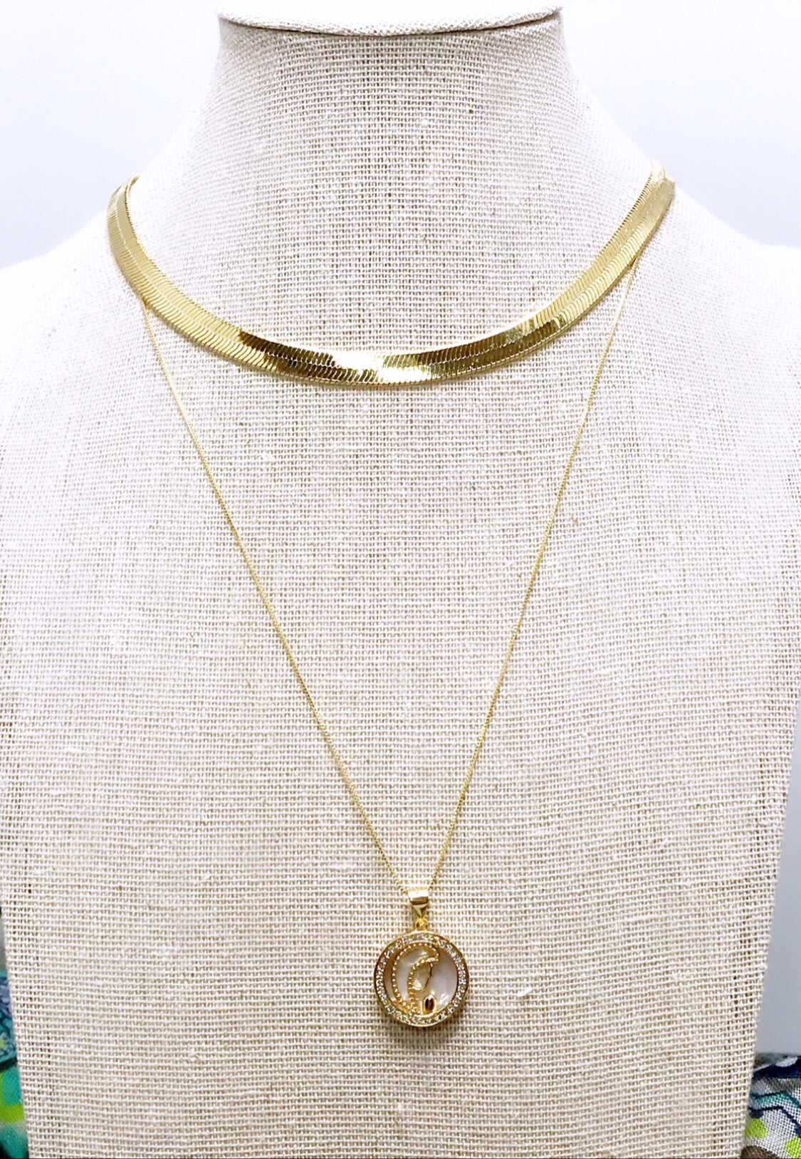 Delicat Mother Pearl Virgin Mary Necklace