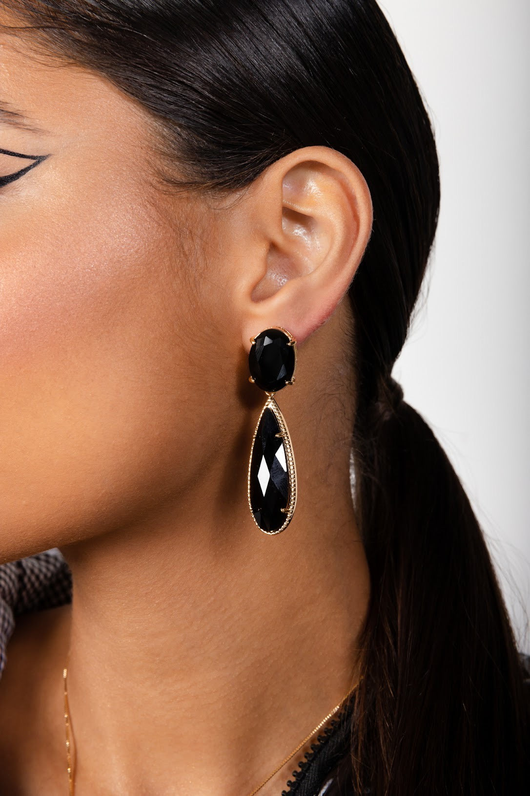 Onyx Black Crystal Gem Necklace and Earring Set