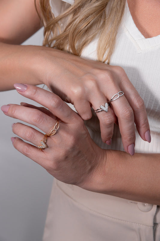 V Shape Heart Ring