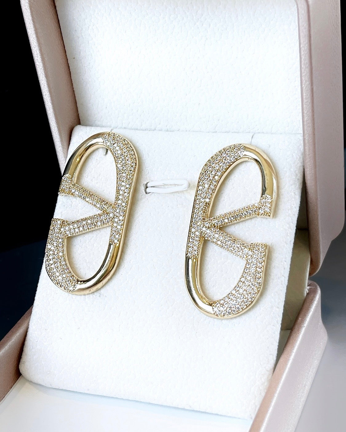Pave V Logo Designer Earring