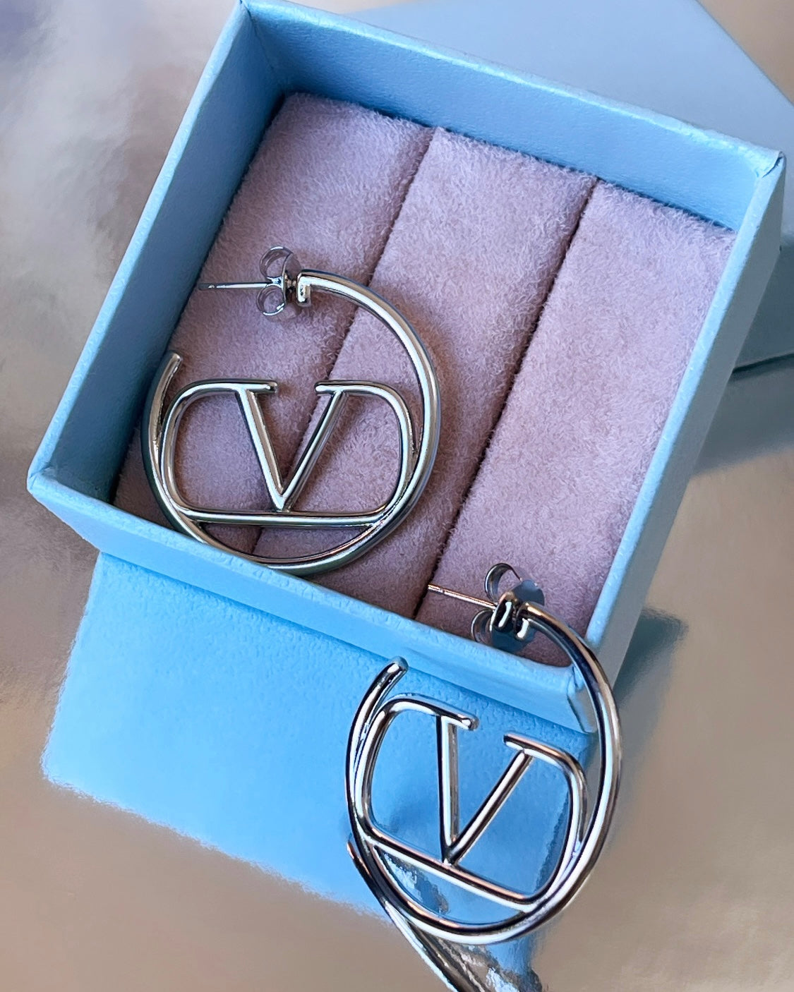 Inspiration Rhodium V Designer Hoop