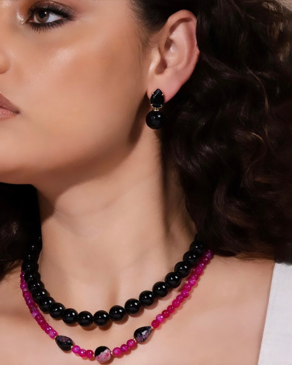 Black Glass Agate Necklace
