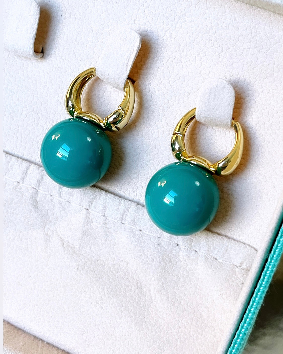 18MM Ball LabGem Earring Hoop