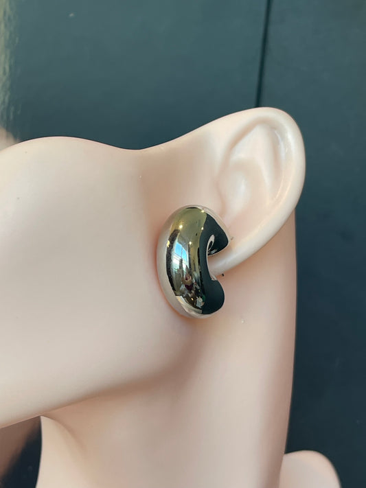 Wide Medium Tube Hoop Earring