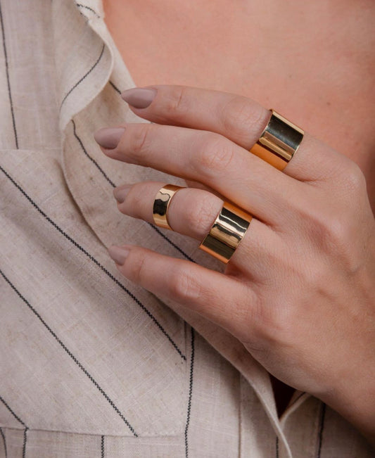 Sleek Glass Organic Trio Ring